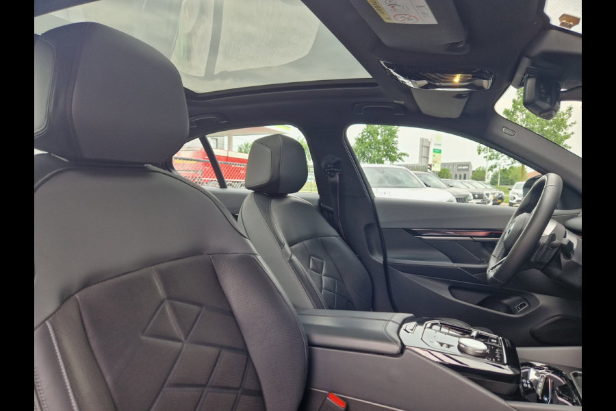 BMW 5 Serie 550e xDrive M Sport Package Pro
