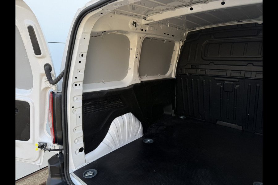 Toyota PROACE CITY 1.5 D 100PK Nieuw Model! L1 Climate Control Cruise Control Lane Assist Stoelverwarming Parkeersensoren