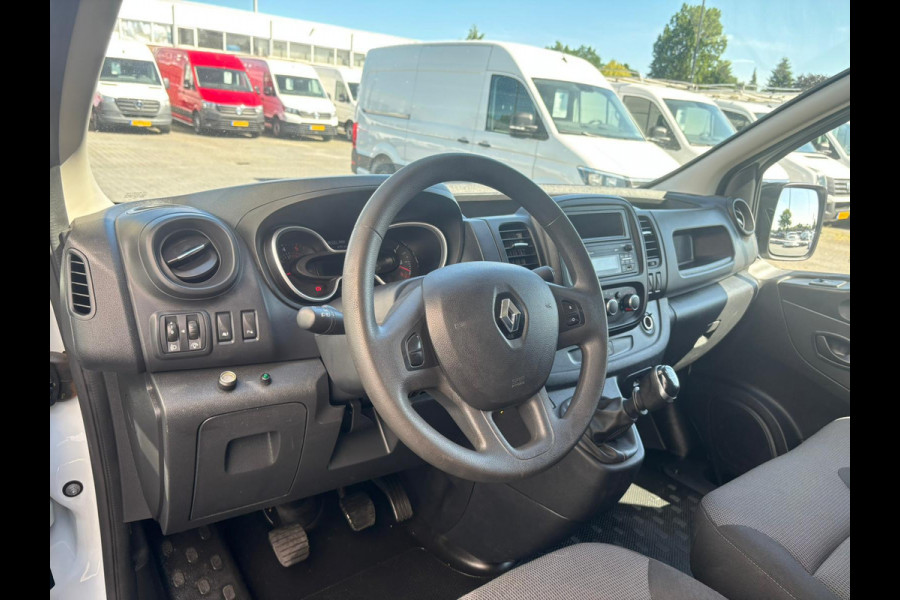 Renault Trafic 1.6 dCi 95 T27 L1H1*A/C*HAAK*CRUISE*TEL*3PERS*LED*