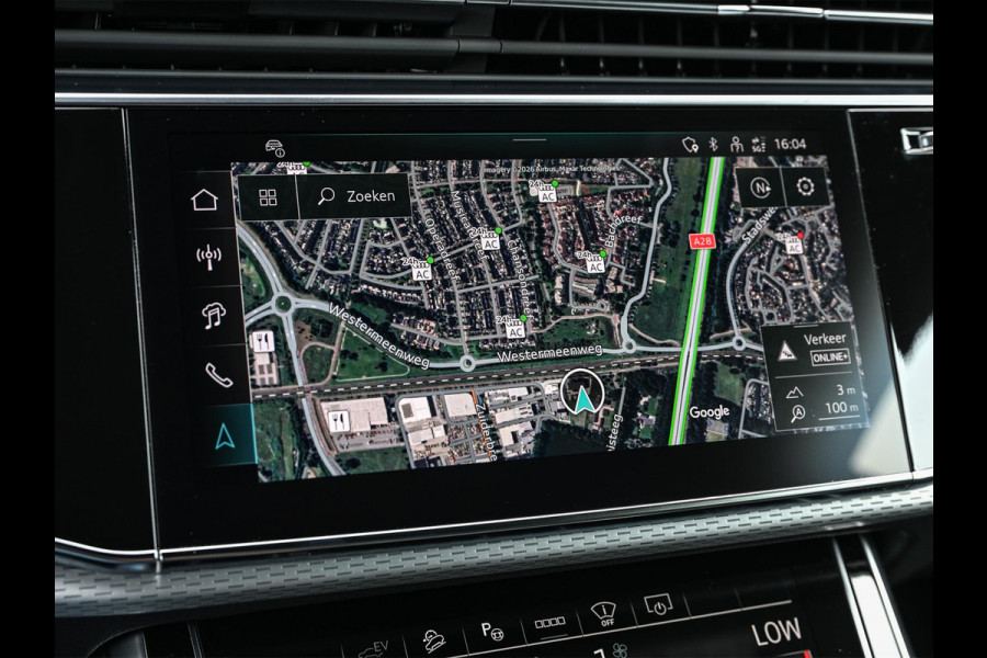 Audi Q8 55 TFSI e quattro Pro Line S | Panoramadak | 360 Camera | B&O | Head-up | Achterasbesturing | Luchtvering | Ambiance interieur | Soft close | Trekhaak | Stuurwiel verwarmd |