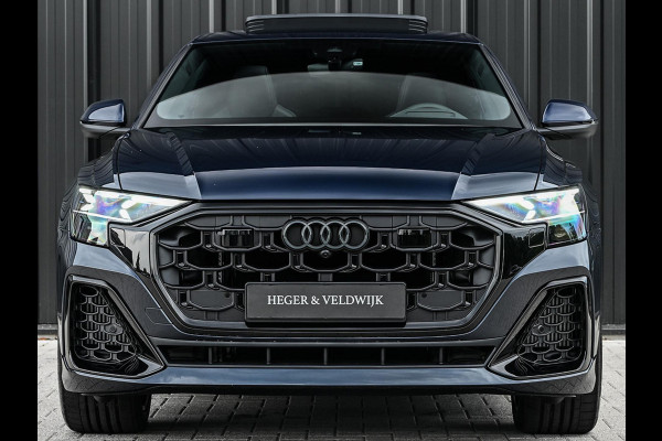 Audi Q8 55 TFSI e quattro Pro Line S | Panoramadak | 360 Camera | B&O | Head-up | Achterasbesturing | Luchtvering | Ambiance interieur | Soft close | Trekhaak | Stuurwiel verwarmd |