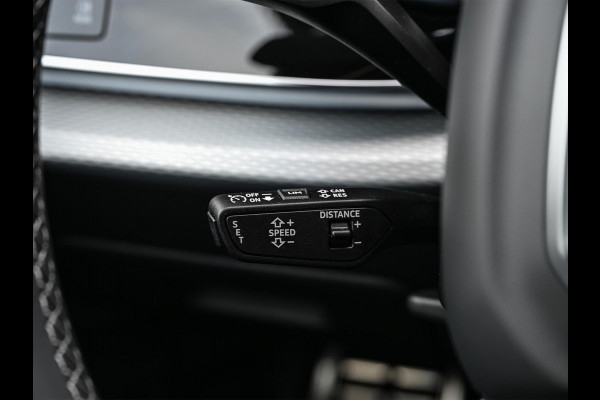 Audi Q8 55 TFSI e quattro Pro Line S | Panoramadak | 360 Camera | B&O | Head-up | Achterasbesturing | Luchtvering | Ambiance interieur | Soft close | Trekhaak | Stuurwiel verwarmd |
