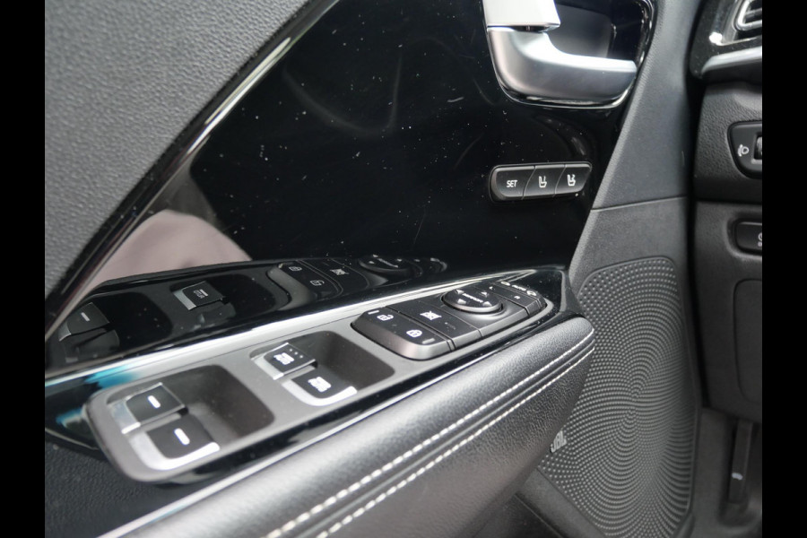 Kia e-Niro ExecutiveLine 64 kWh | SOH 99% | Schuif/kantel | JBL | Electrische stoelen | Stoelverwarming/verkoeling | Leer