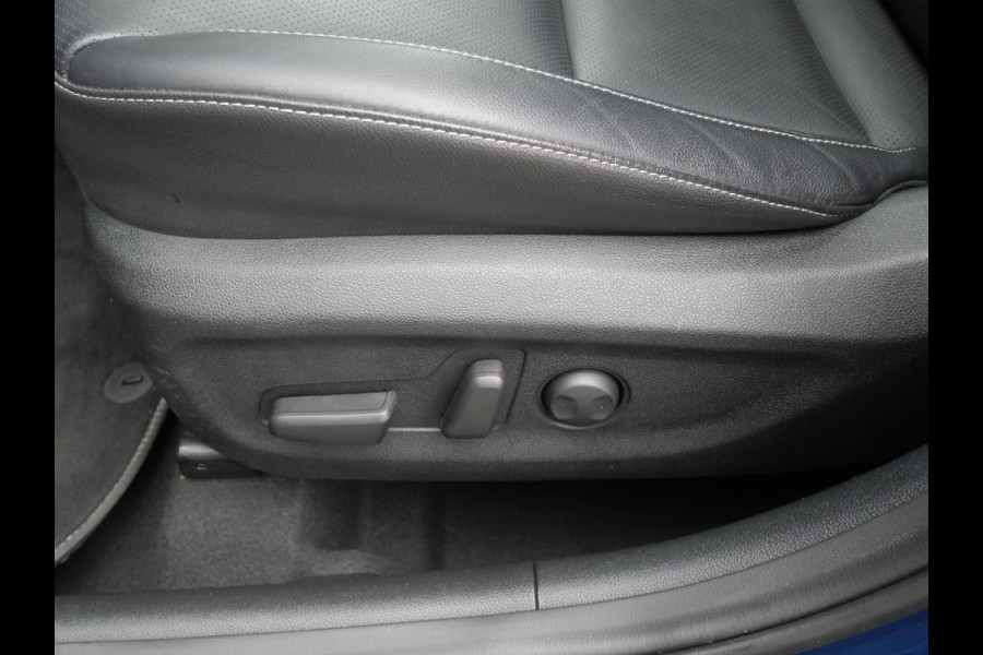 Kia Niro 1.6 GDi Hybrid ExecutiveLine | Cruise | Carplay | Navi | Keyless | Stoelverwarming-ventilatie | schuif-kanteldak