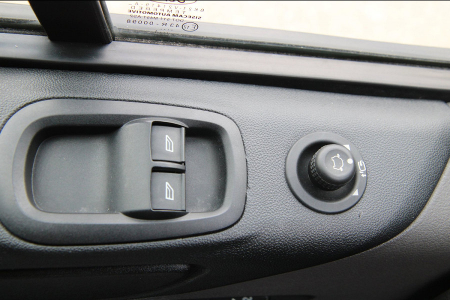 Ford Transit Custom 320 2.0 TDCI L1H1 Limited / Camera / 3 zits / carplay
