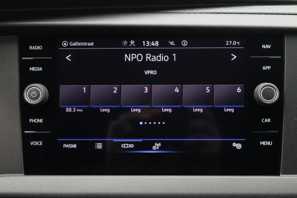 Volkswagen Transporter 2.0 TDI L2H1 30 DSG Cruise, Apple Carplay, Trekhaak, PDC