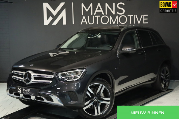 Mercedes-Benz GLC 300e 4MATIC / PANODAK / 360 / BURMESTER / MATRIX / CARPLAY