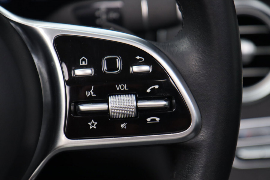 Mercedes-Benz GLC 300e 4MATIC / PANODAK / 360 / BURMESTER / MATRIX / CARPLAY