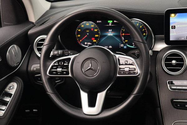 Mercedes-Benz GLC 300e 4MATIC / PANODAK / 360 / BURMESTER / MATRIX / CARPLAY