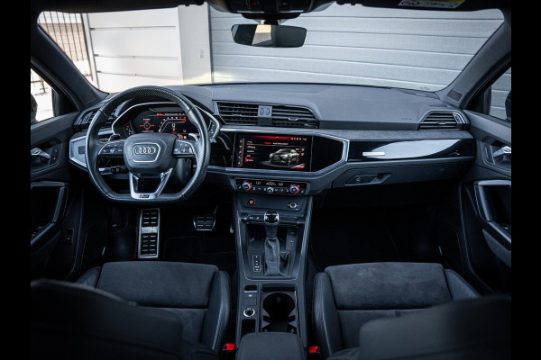 Audi Q3 Sportback TFSI RS Q3 - Full Black Edition l ACC l B&O | BTW