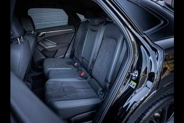 Audi Q3 Sportback TFSI RS Q3 - Full Black Edition l ACC l B&O | BTW
