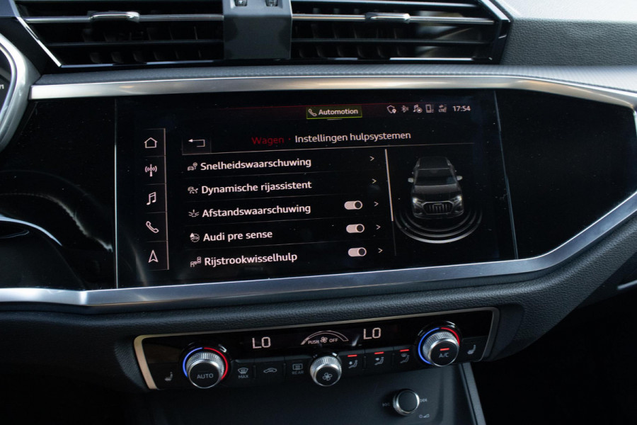 Audi Q3 35 TFSI Advanced Matrix Camera Stoelverwarming Trekhaak