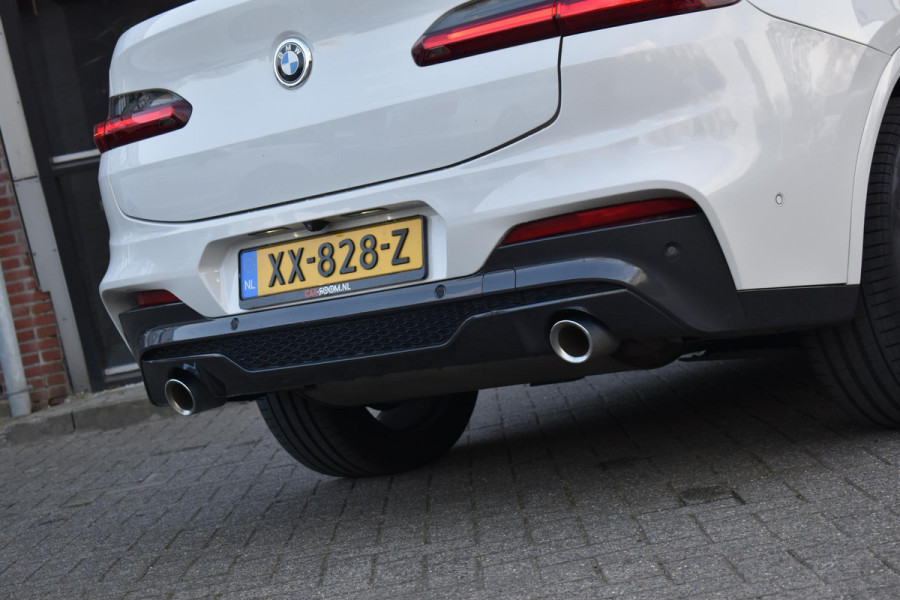 BMW X4 xDrive20i High Executive Edition M-Sport Pano Camera HK