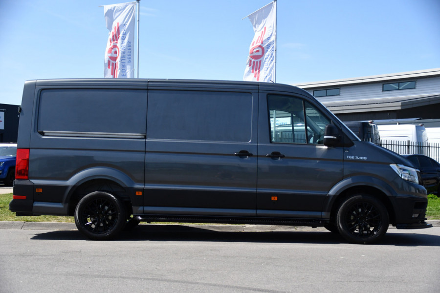 MAN TGE 3.180 2.0 L3H2 PB Edition Camera, Cruise, Carplay, LED, Clima, Stoelverwarming, Trekhaak, Standkachel, Uniek!