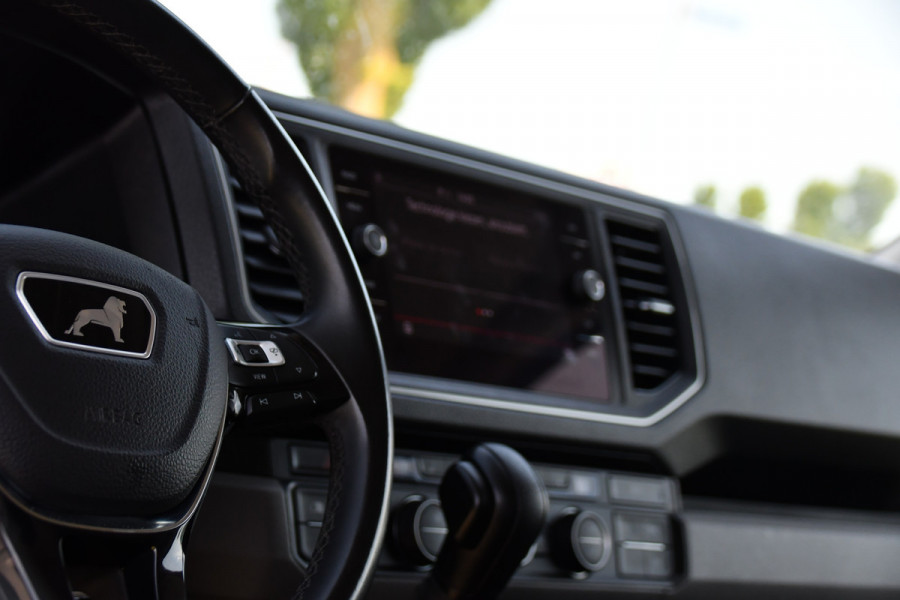 MAN TGE 3.180 2.0 L3H2 PB Edition Camera, Cruise, Carplay, LED, Clima, Stoelverwarming, Trekhaak, Standkachel, Uniek!