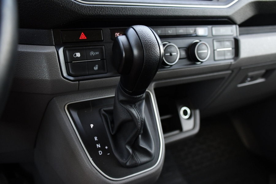 MAN TGE 3.180 2.0 L3H2 PB Edition Camera, Cruise, Carplay, LED, Clima, Stoelverwarming, Trekhaak, Standkachel, Uniek!