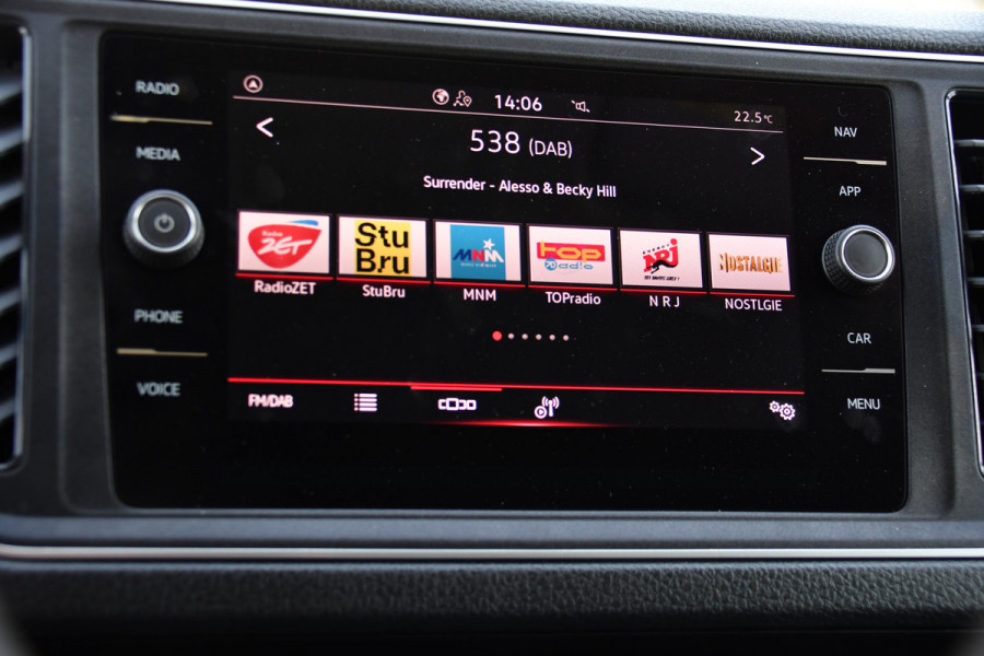 MAN TGE 3.180 2.0 L3H2 PB Edition Camera, Cruise, Carplay, LED, Clima, Stoelverwarming, Trekhaak, Standkachel, Uniek!
