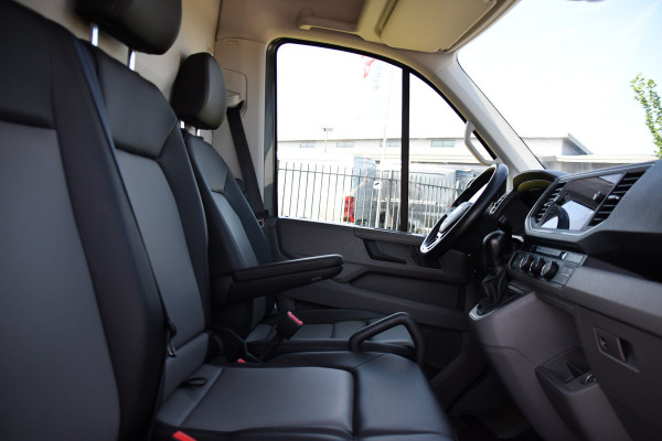 MAN TGE 3.180 2.0 L3H2 PB Edition Camera, Cruise, Carplay, LED, Clima, Stoelverwarming, Trekhaak, Standkachel, Uniek!