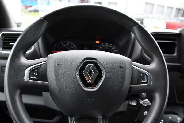 Renault Master T35 2.3 dCi 150 L2H2 PB Edition Camera, Cruise, Carplay, Automaat, Clima, 150pk, Multimedia, NAVI, Uniek!