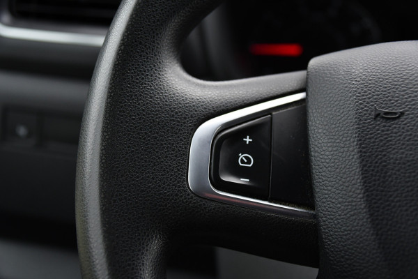 Renault Master T35 2.3 dCi 150 L2H2 PB Edition Camera, Cruise, Carplay, Automaat, Clima, 150pk, Multimedia, NAVI, Uniek!