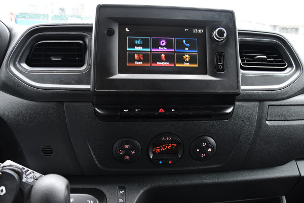 Renault Master T35 2.3 dCi 150 L2H2 PB Edition Camera, Cruise, Carplay, Automaat, Clima, 150pk, Multimedia, NAVI, Uniek!