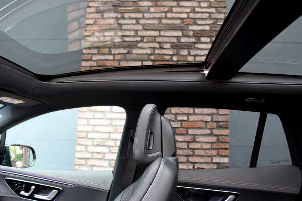 Mercedes-Benz EQE SUV 500 4MATIC AMG Line Premium 91 kWh | Hyperscreen | Distronic+ | Nappa Leder | Stoelventilatie | Trekhaak | Burmester | Digital Light | Panoramadak | Keyless Go |