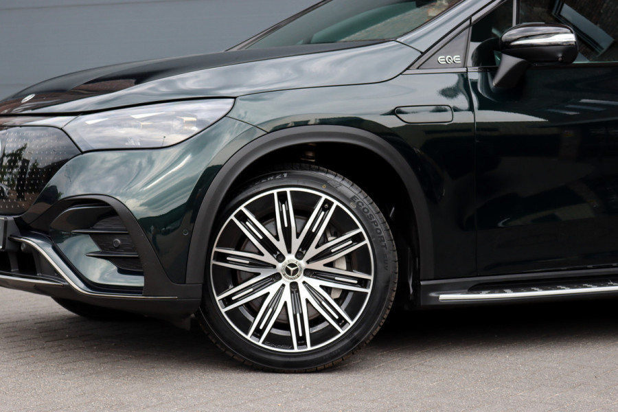 Mercedes-Benz EQE SUV 500 4MATIC AMG Line Premium 91 kWh | Hyperscreen | Distronic+ | Nappa Leder | Stoelventilatie | Trekhaak | Burmester | Digital Light | Panoramadak | Keyless Go |