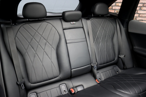 Mercedes-Benz EQE SUV 500 4MATIC AMG Line Premium 91 kWh | Hyperscreen | Distronic+ | Nappa Leder | Stoelventilatie | Trekhaak | Burmester | Digital Light | Panoramadak | Keyless Go |