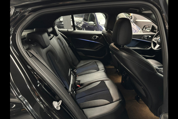 BMW 1-serie 118i Executive M-Sport / Led / Navi / Stoelverwarming
