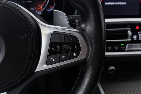 BMW 3 Serie Touring 330i High Executive (CAMERA, STOELVERWARMING, SFEERVERLICHTING, ELEKTR STOELEN, PARKEERSENSOREN)