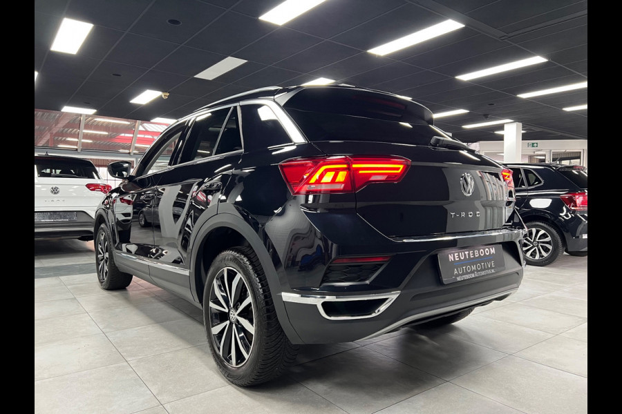 Volkswagen T-Roc 1.0 TSI | Camera | Elek.Koffer| Lane | Pano