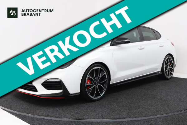 Hyundai i30 Fastback 2.0 T-GDI N2 (STOEL/STUUR VERWARMING, CAMERA, CRUISE CONTROL, ELEKTR STOELEN, PARKEERSENSOREN)