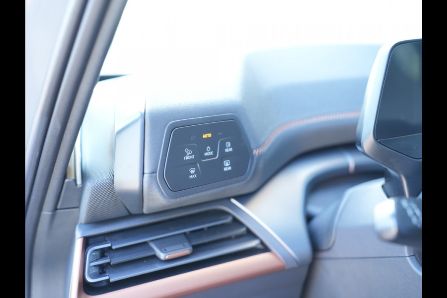 CUPRA Born Performance One 62 kWh SOH 93% Draadloze telefoonlader | Stoelverwarming/massage |