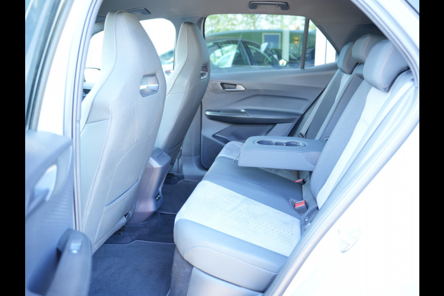 CUPRA Born Performance One 62 kWh SOH 93% Draadloze telefoonlader | Stoelverwarming/massage |
