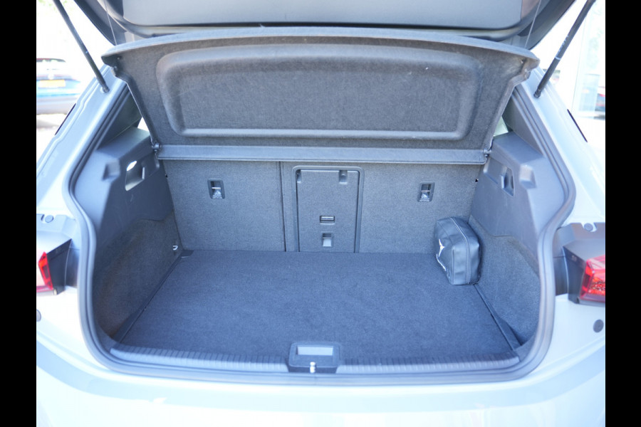 CUPRA Born Performance One 62 kWh SOH 93% Draadloze telefoonlader | Stoelverwarming/massage |