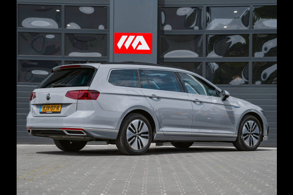 Volkswagen Passat 1.4 TSI PHEV GTE Business Pano|Trekhaak|Headup|Camera|ACC|Stoelverwarming|Ergocomfort|Massage