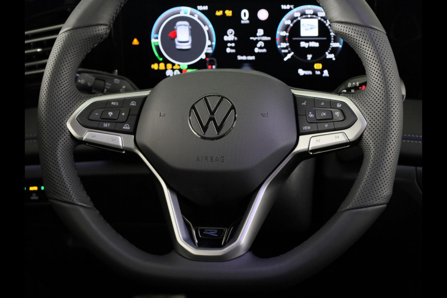 Volkswagen Tiguan R-Line Edition 1.5 eHybrid 272 PK DSG | 20" LM | IQ.Light | 360 graden camera | Panoramadak | Stoelventilatie |