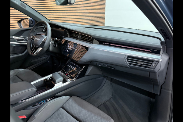 Audi Q8 e-tron 55 quattro S-line Black Edition 115 kWh | 408PK | Pano | Trekhaak | Matrix Led | B&O Sound | Ambient | 21inch |