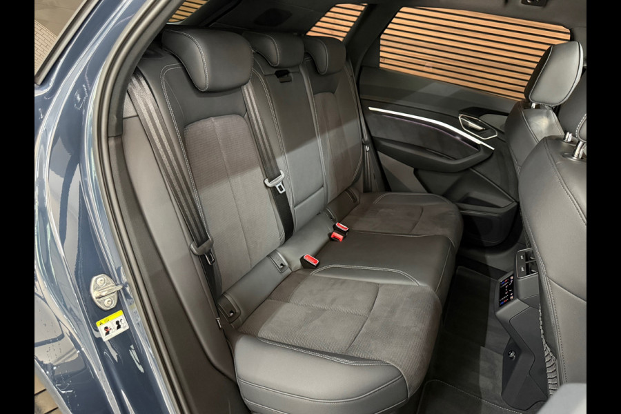Audi Q8 e-tron 55 quattro S-line Black Edition 115 kWh | 408PK | Pano | Trekhaak | Matrix Led | B&O Sound | Ambient | 21inch |