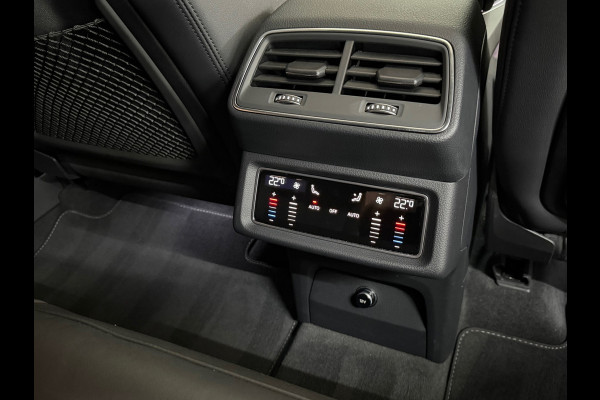 Audi Q8 e-tron 55 quattro S-line Black Edition 115 kWh | 408PK | Pano | Trekhaak | Matrix Led | B&O Sound | Ambient | 21inch |