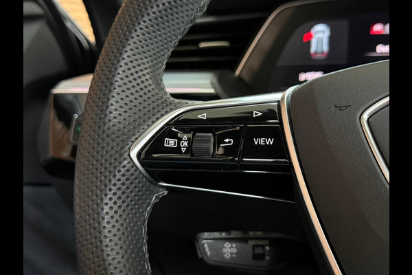 Audi Q8 e-tron 55 quattro S-line Black Edition 115 kWh | 408PK | Pano | Trekhaak | Matrix Led | B&O Sound | Ambient | 21inch |