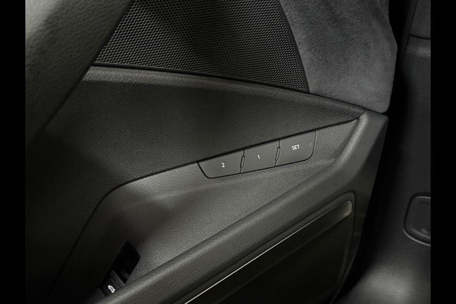 Audi Q8 e-tron 55 quattro S-line Black Edition 115 kWh | 408PK | Pano | Trekhaak | Matrix Led | B&O Sound | Ambient | 21inch |