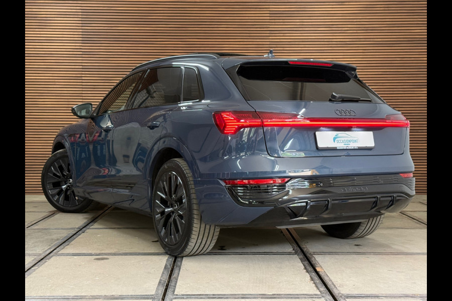 Audi Q8 e-tron 55 quattro S-line Black Edition 115 kWh | 408PK | Pano | Trekhaak | Matrix Led | B&O Sound | Ambient | 21inch |