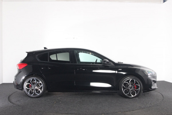 Ford Focus 1.0 EcoBoost Hybrid ST Line X Business