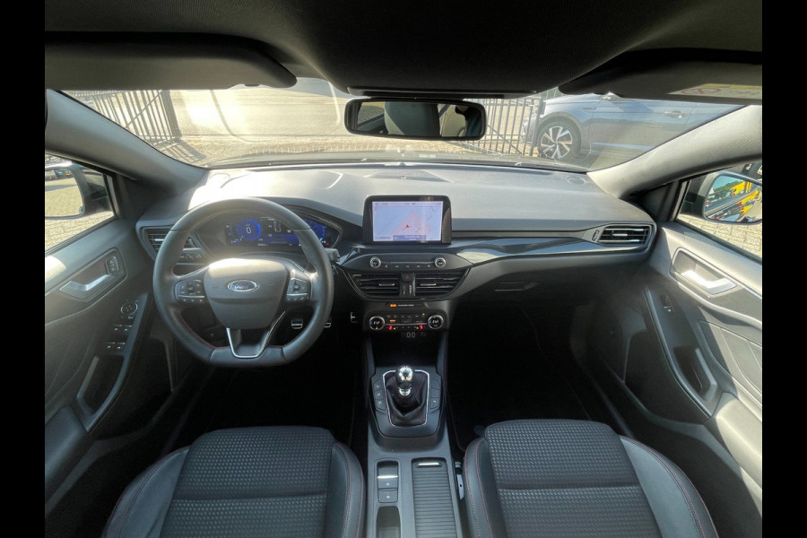 Ford Focus 1.0 EcoBoost Hybrid ST Line X Business