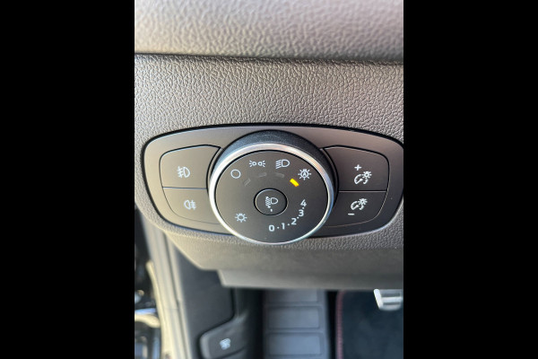Ford Focus 1.0 EcoBoost Hybrid ST Line X Business