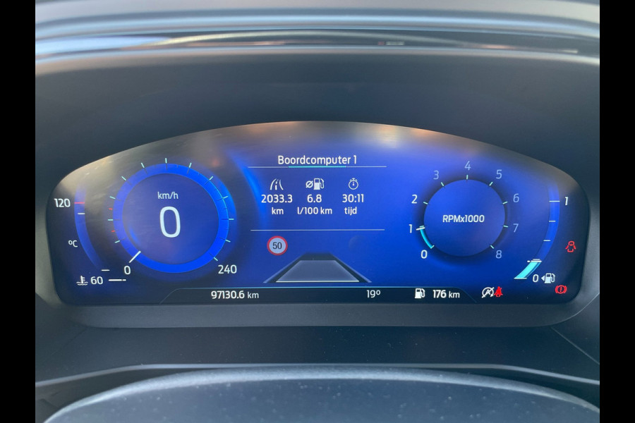 Ford Focus 1.0 EcoBoost Hybrid ST Line X Business