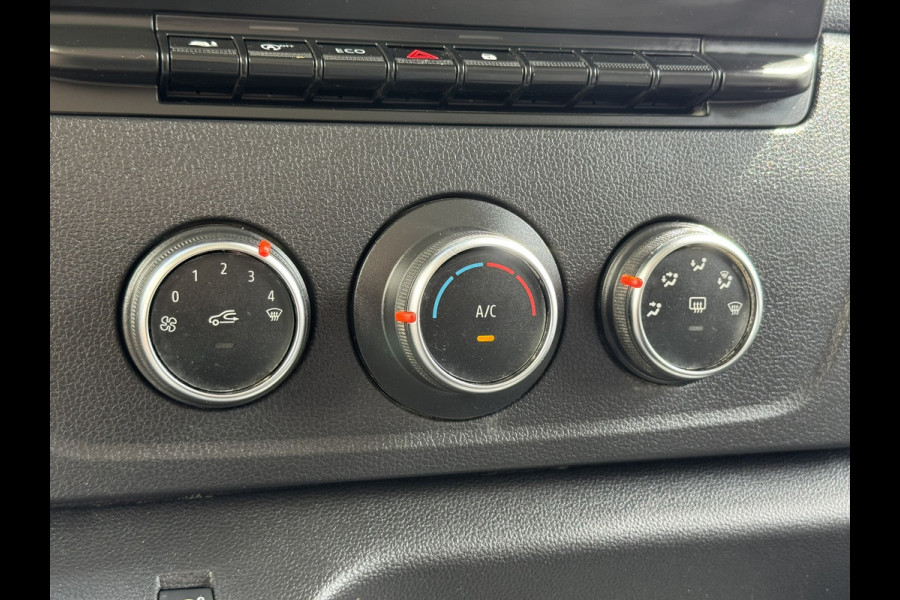 Renault Master T35 2.3 dCi 150 L2H3 3 Zits Trekhaak 3500kg Camera Cruise Carplay Navigatie Airconditioning
