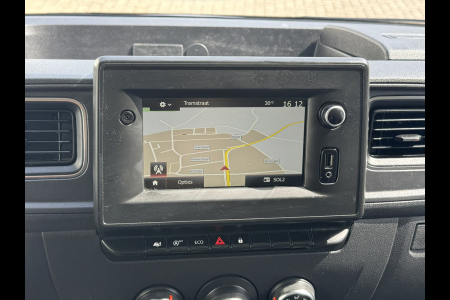 Renault Master T35 2.3 dCi 150 L2H3 3 Zits Trekhaak 3500kg Camera Cruise Carplay Navigatie Airconditioning