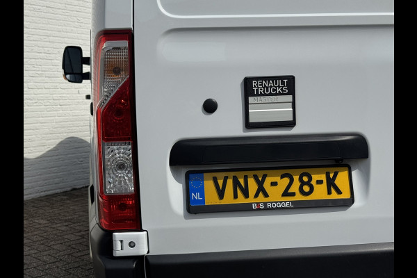 Renault Master T35 2.3 dCi 150 L2H3 3 Zits Trekhaak 3500kg Camera Cruise Carplay Navigatie Airconditioning